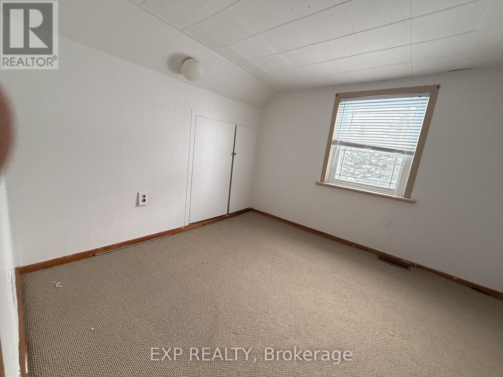 78 Yonge Street N, Springwater, Ontario  L0L 1P0 - Photo 24 - S12725042