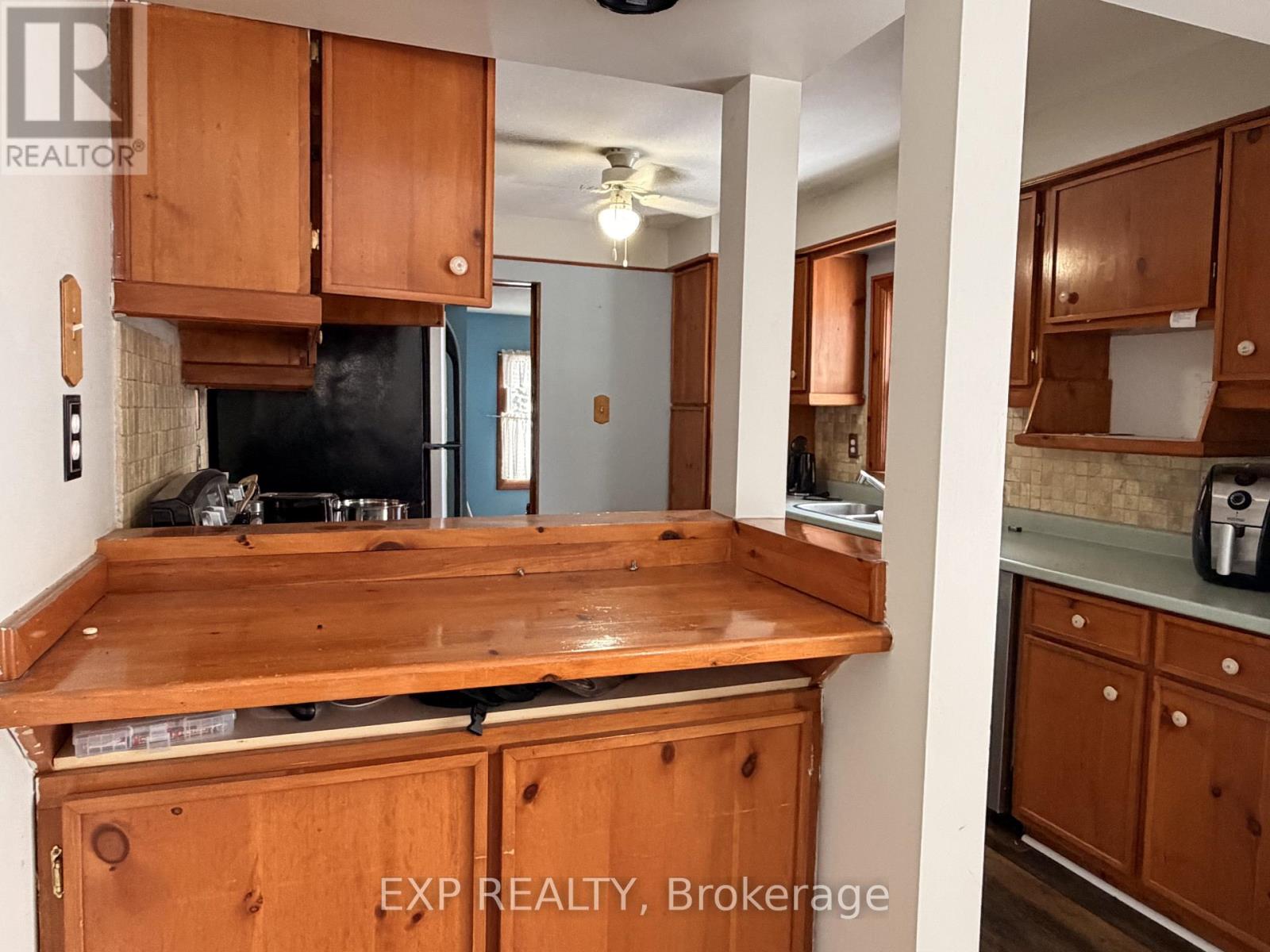 78 Yonge Street N, Springwater, Ontario  L0L 1P0 - Photo 29 - S12725042