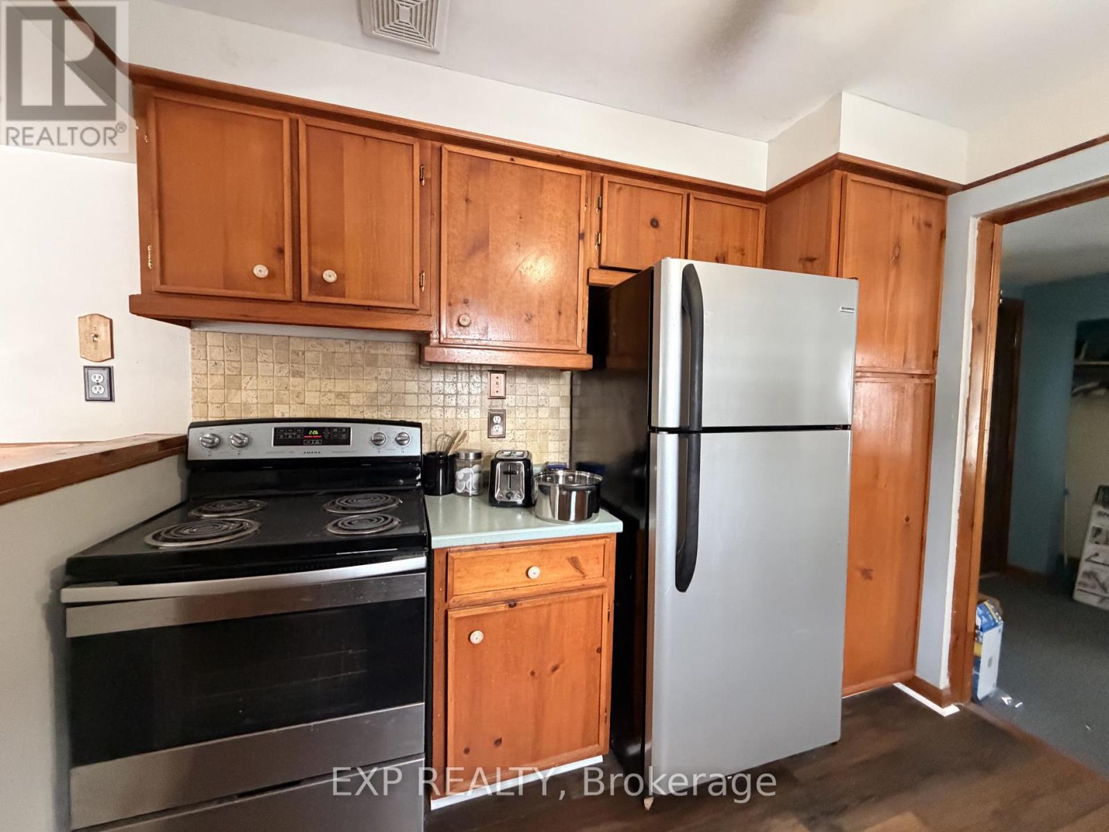 78 Yonge Street N, Springwater, Ontario  L0L 1P0 - Photo 34 - S12725042