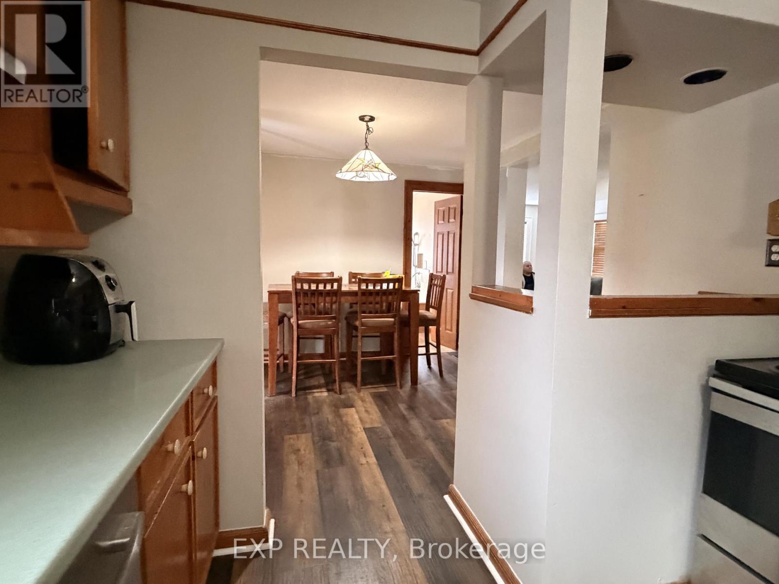 78 Yonge Street N, Springwater, Ontario  L0L 1P0 - Photo 43 - S12725042