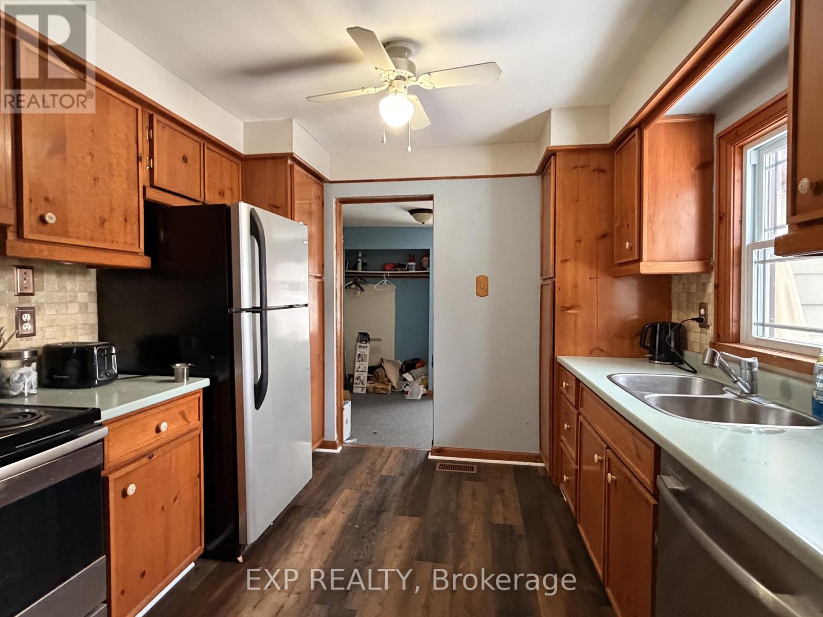 78 Yonge Street N, Springwater, Ontario  L0L 1P0 - Photo 46 - S12725042