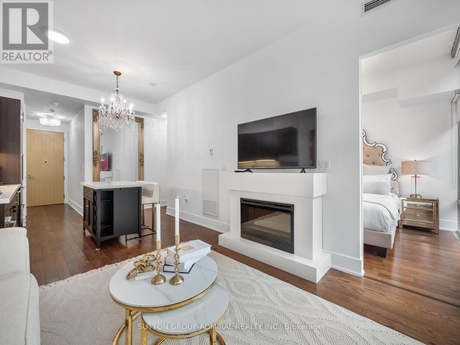 525 - 39 Queens Quay E, Toronto, Ontario  M5E 0A5 - Photo 17 - C12745682