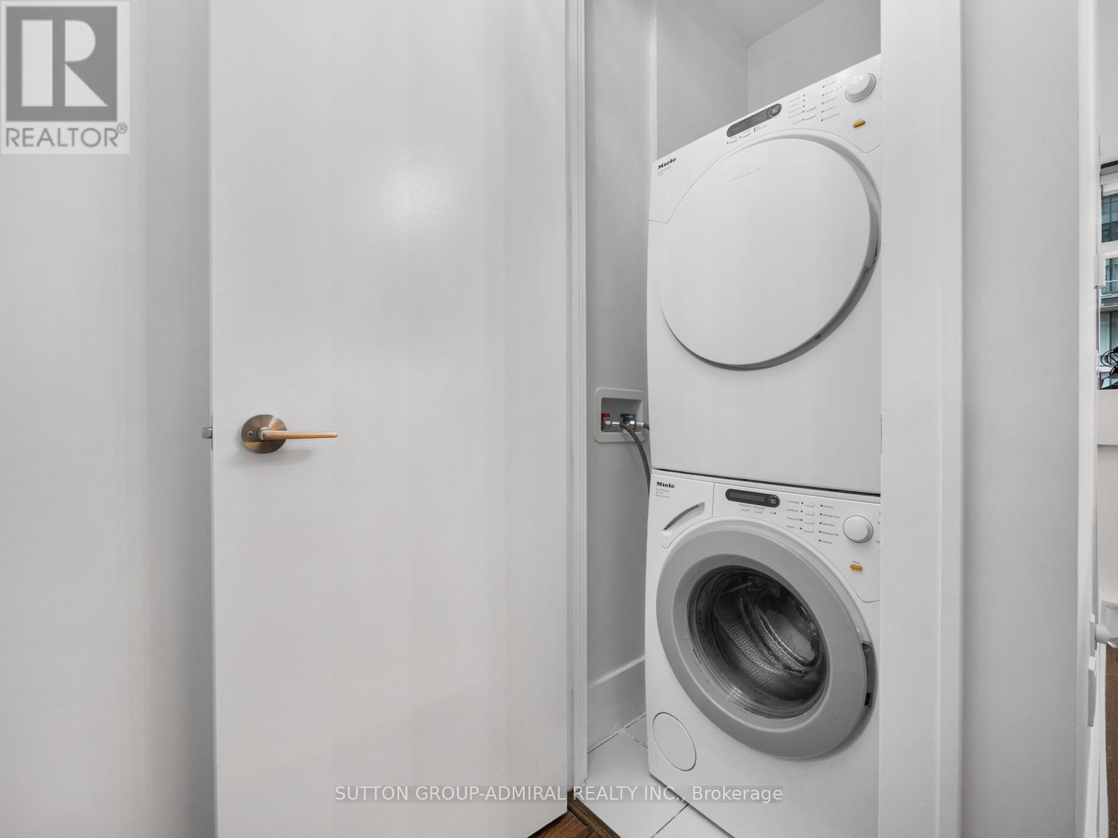 525 - 39 Queens Quay E, Toronto, Ontario  M5E 0A5 - Photo 23 - C12745682