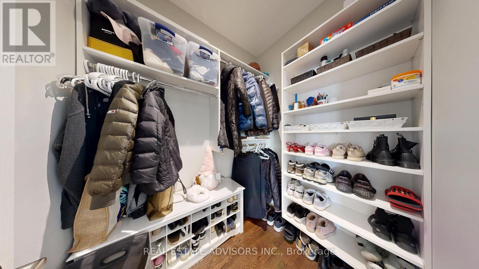 129 Squire Ellis Drive, Brampton, Ontario  L6P 4J4 - Photo 17 - W12745678