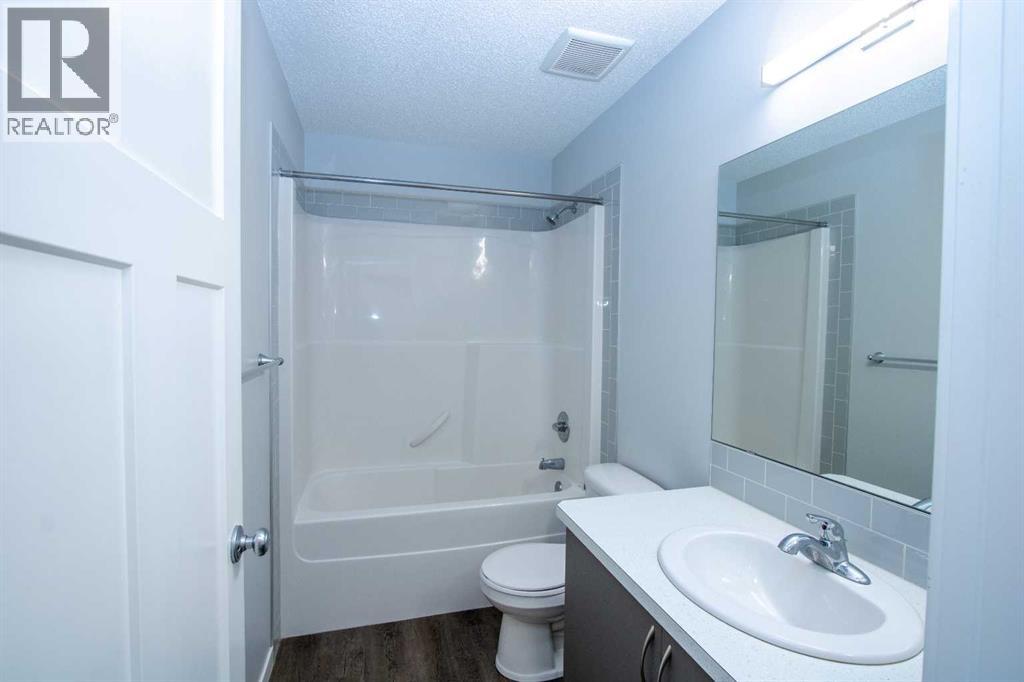 213 Mountain Street, Cochrane, Alberta  T4C 1C9 - Photo 21 - A2191234