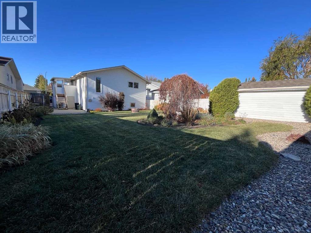 164 Mt Crandell Crescent W, Lethbridge, Alberta  T1K 6L8 - Photo 28 - A2283005