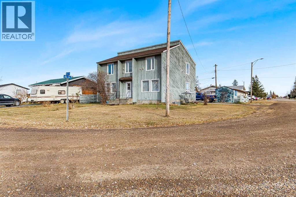 4603 55 Street, Rycroft, Alberta  T0H 3A0 - Photo 36 - A2265784