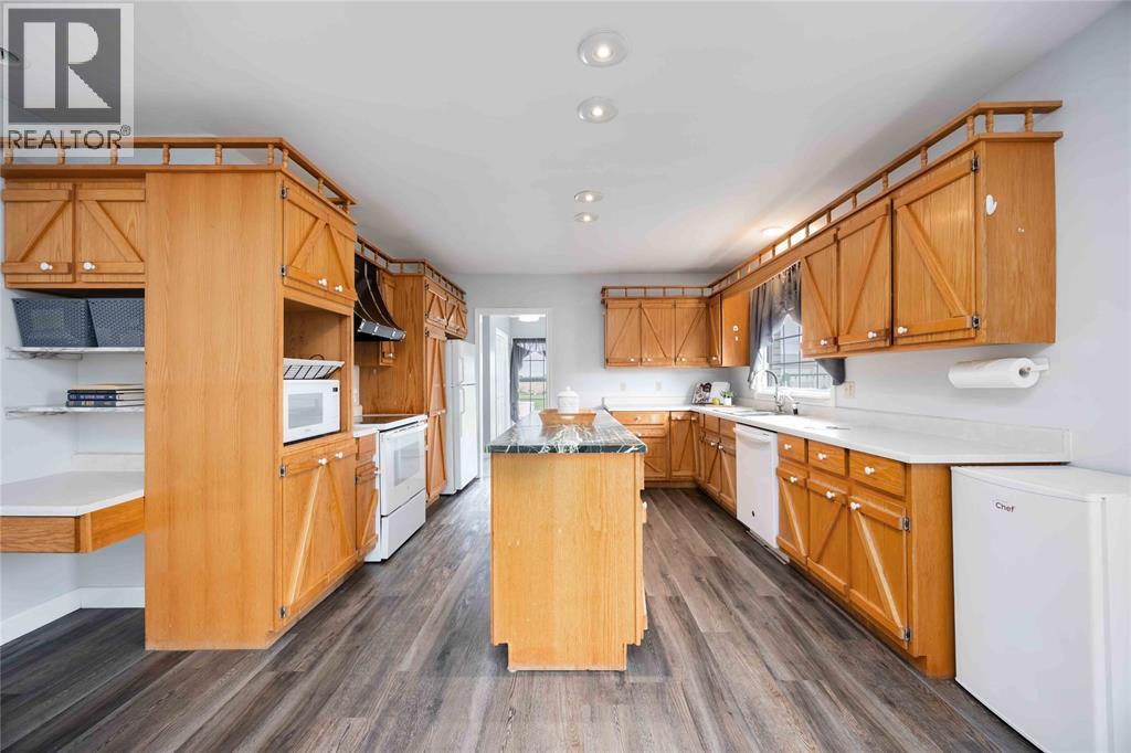 1804 Huffs Corners Road, Dawn-Euphemia, Ontario  N0N 1A0 - Photo 11 - 25024562