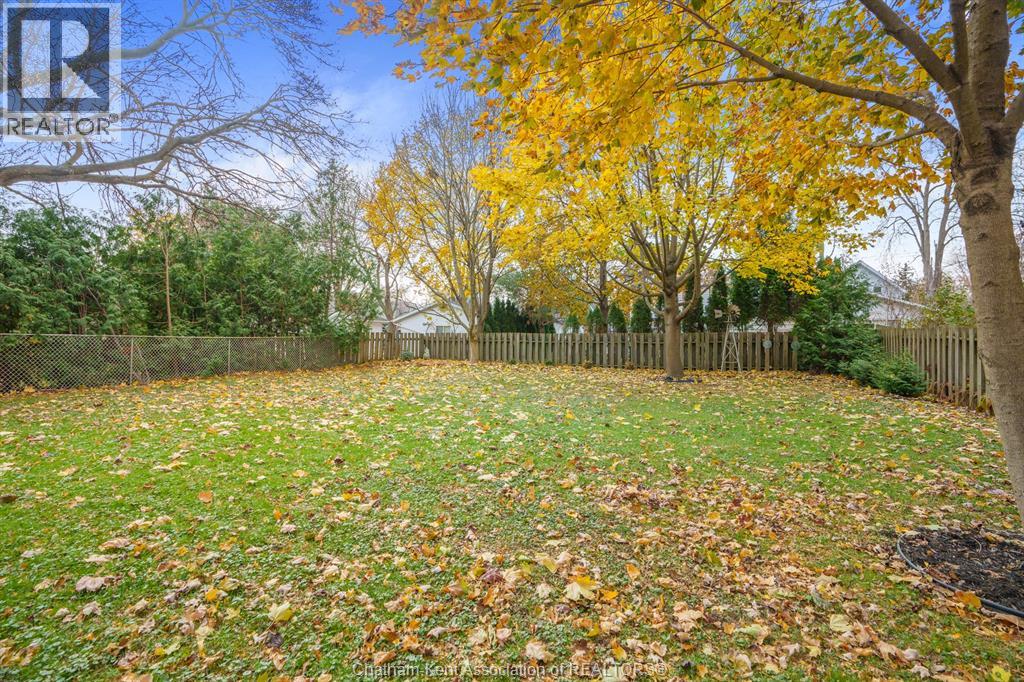 26 Bedford Street, Chatham, Ontario  N7L 2V3 - Photo 13 - 25031039