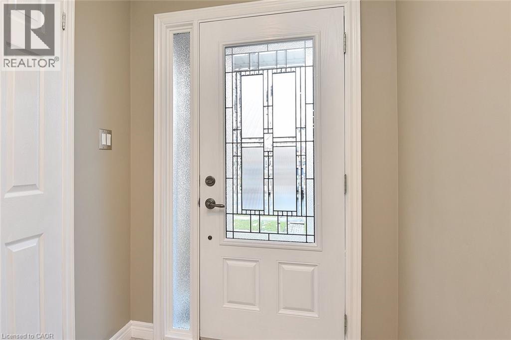 1245 Stephenson Drive Unit# 20, Burlington, Ontario  L7M 2M1 - Photo 3 - 40793970