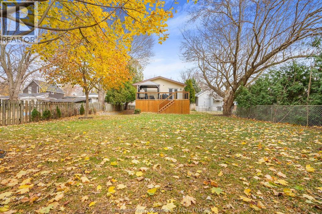 26 Bedford Street, Chatham, Ontario  N7L 2V3 - Photo 15 - 25031039