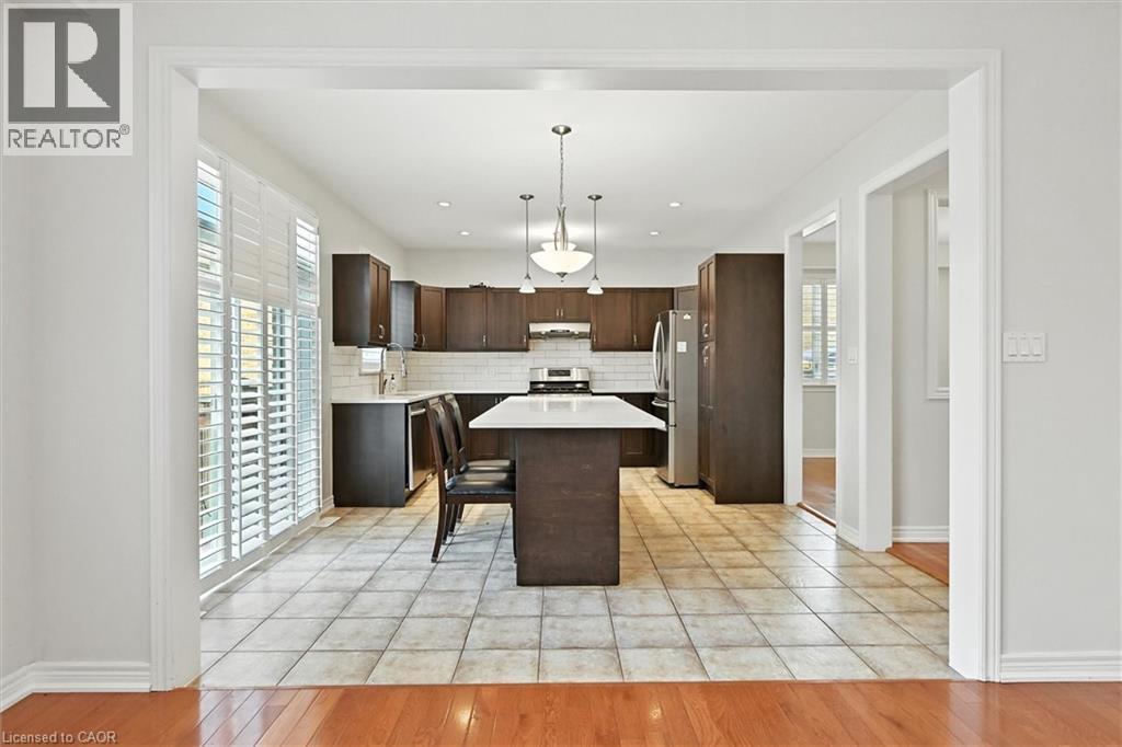 167 Alessio Drive, Hamilton, Ontario  L9B 0E9 - Photo 7 - 40795429