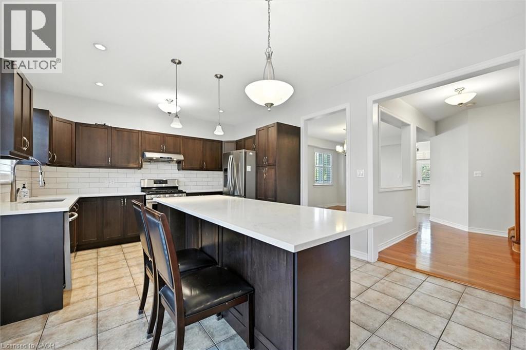 167 Alessio Drive, Hamilton, Ontario  L9B 0E9 - Photo 8 - 40795429