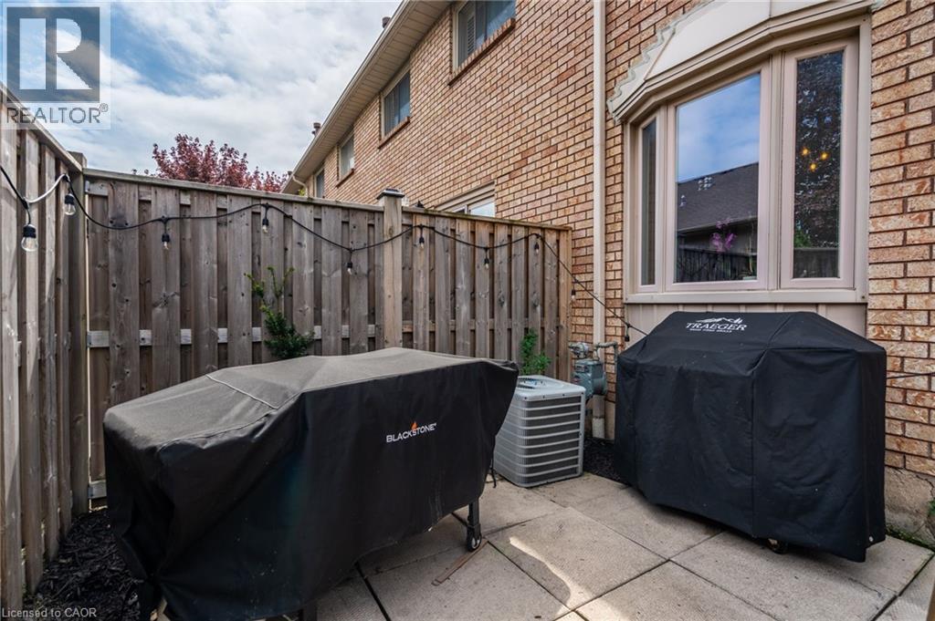 391 Stone Church Road E Unit# 63, Hamilton, Ontario  L9B 2H3 - Photo 40 - 40799178