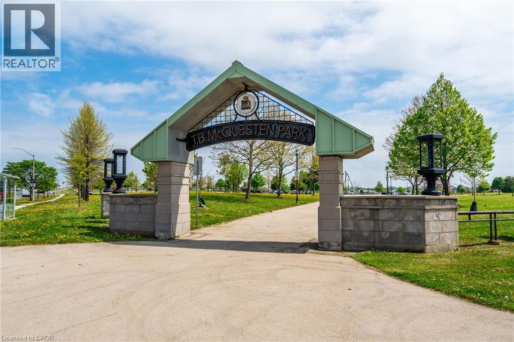 391 Stone Church Road E Unit# 63, Hamilton, Ontario  L9B 2H3 - Photo 44 - 40799178