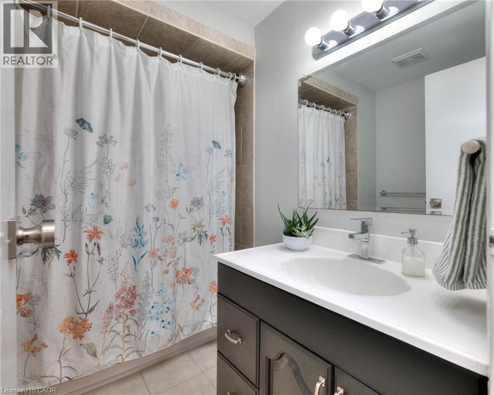 215 Glamis Road Unit# 27, Cambridge, Ontario  N1R 6V8 - Photo 19 - 40782270