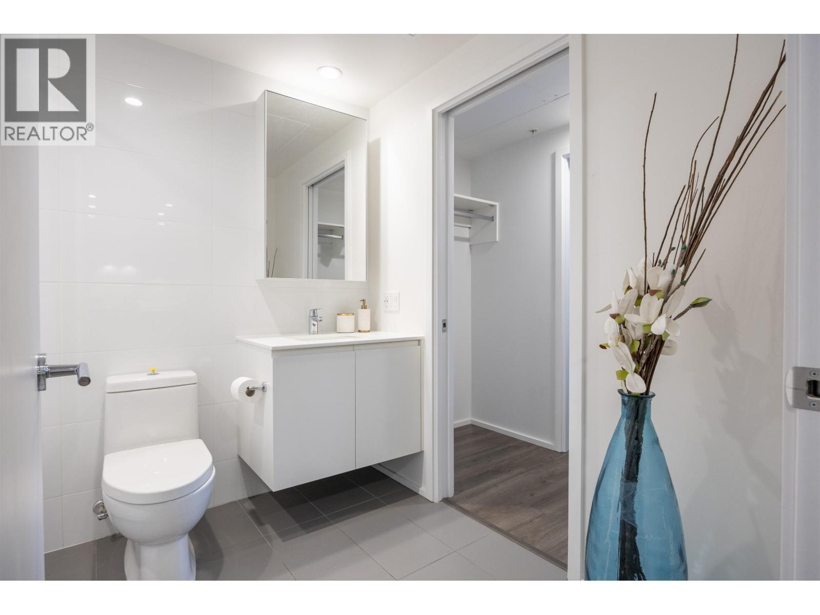 Listing Picture 10 of 26 : 1303 3809 EVERGREEN PLACE, Burnaby / 本拿比 - 魯藝地產 Yvonne Lu Group - MLS Medallion Club Member