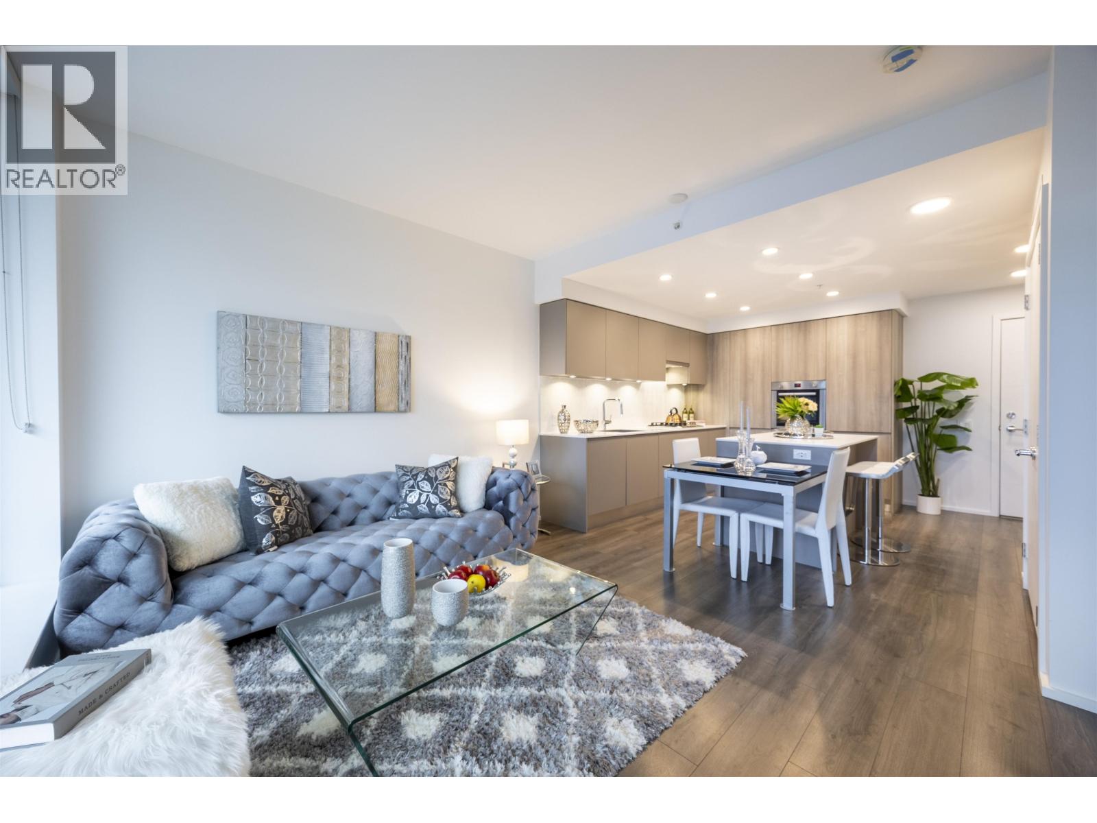 Listing Picture 5 of 26 : 1303 3809 EVERGREEN PLACE, Burnaby / 本拿比 - 魯藝地產 Yvonne Lu Group - MLS Medallion Club Member