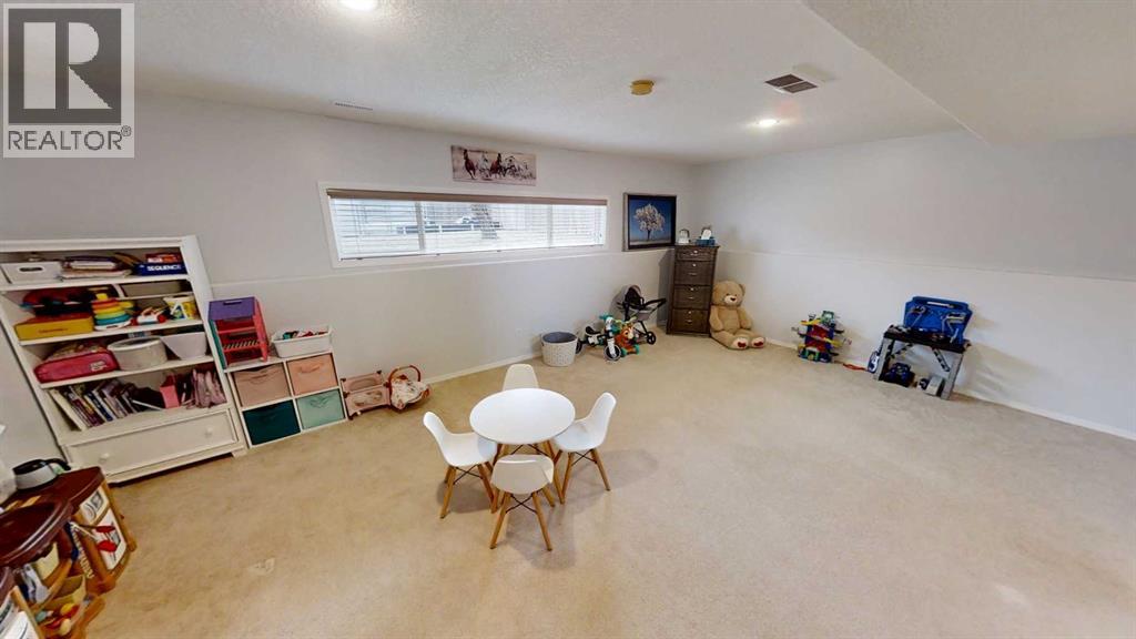 624 51 Avenue, Coalhurst, Alberta  T0L 0V0 - Photo 14 - A2283033