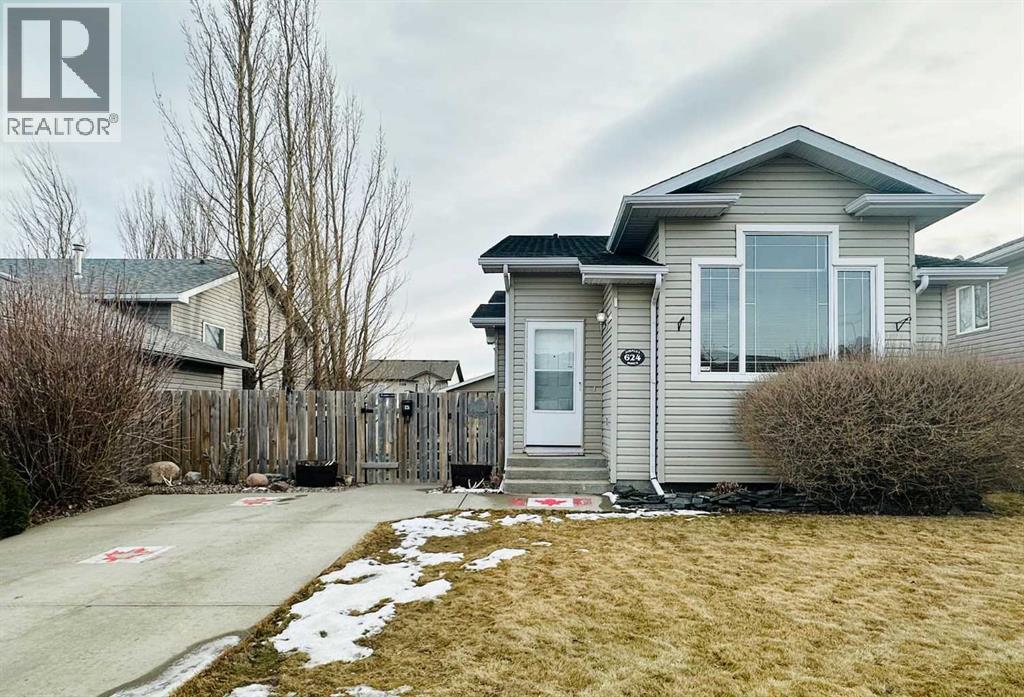 624 51 Avenue, Coalhurst, Alberta