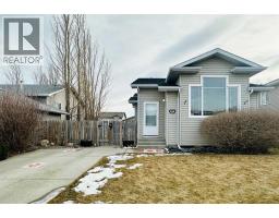 624 51 Avenue, Coalhurst, Alberta