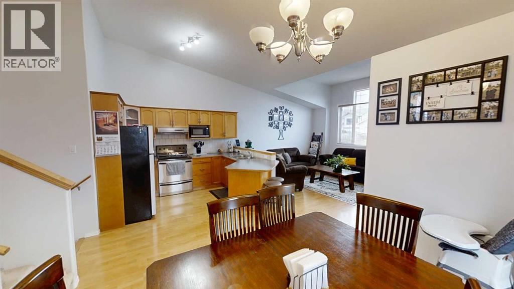 624 51 Avenue, Coalhurst, Alberta  T0L 0V0 - Photo 7 - A2283033