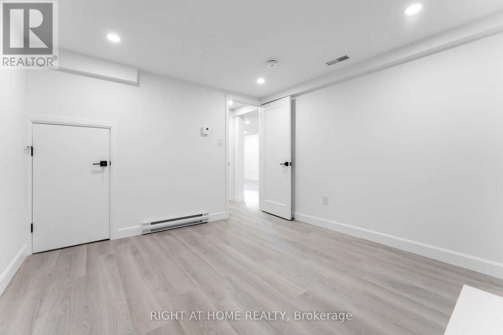 2700 Priscilla Street, Ottawa, Ontario  K2B 7E2 - Photo 37 - X12745712