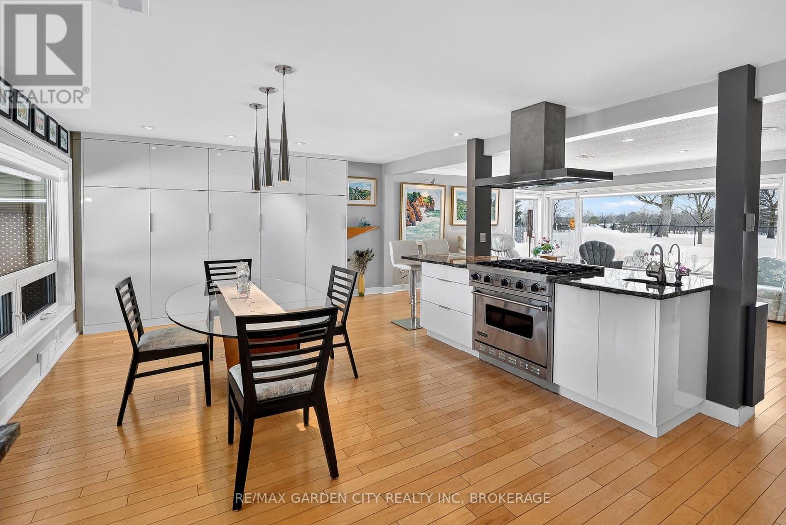 112 Riverdale Drive, St. Catharines, Ontario  L2R 4B9 - Photo 19 - X12745702