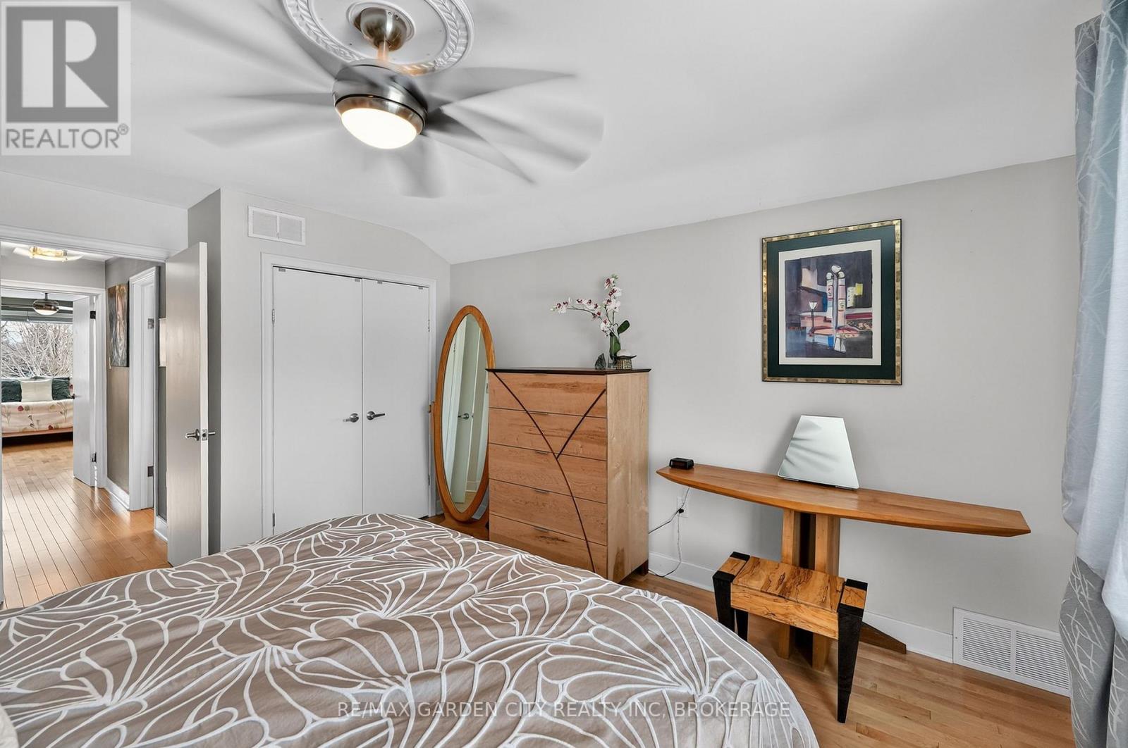 112 Riverdale Drive, St. Catharines, Ontario  L2R 4B9 - Photo 24 - X12745702