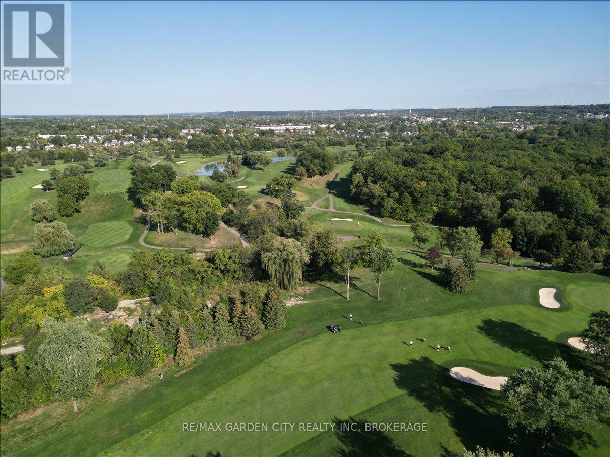 112 Riverdale Drive, St. Catharines, Ontario  L2R 4B9 - Photo 44 - X12745702