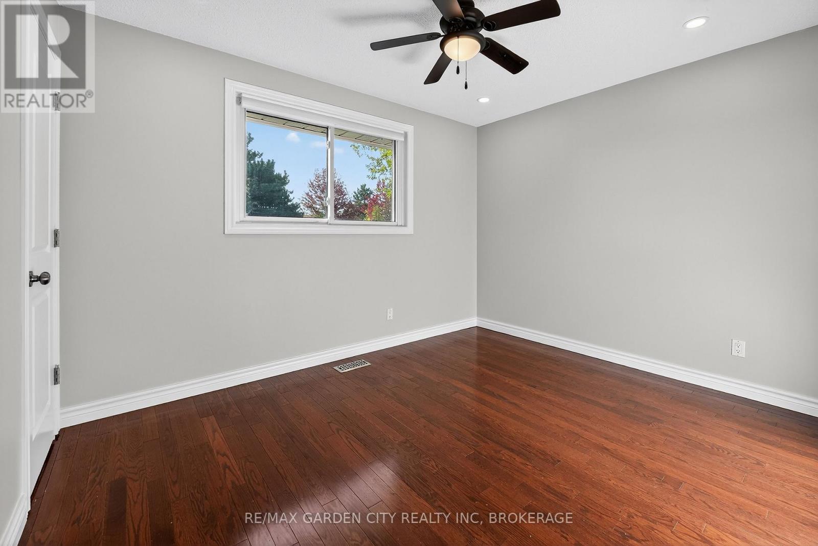 4 Jeanette Drive, St. Catharines, Ontario  L2N 6M4 - Photo 21 - X12745704