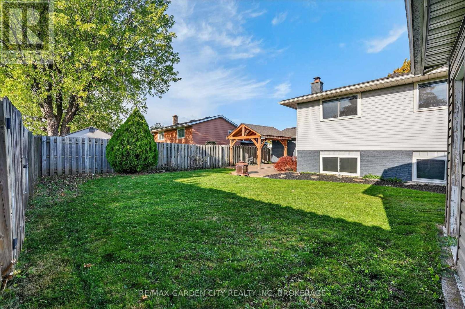 4 Jeanette Drive, St. Catharines, Ontario  L2N 6M4 - Photo 39 - X12745704