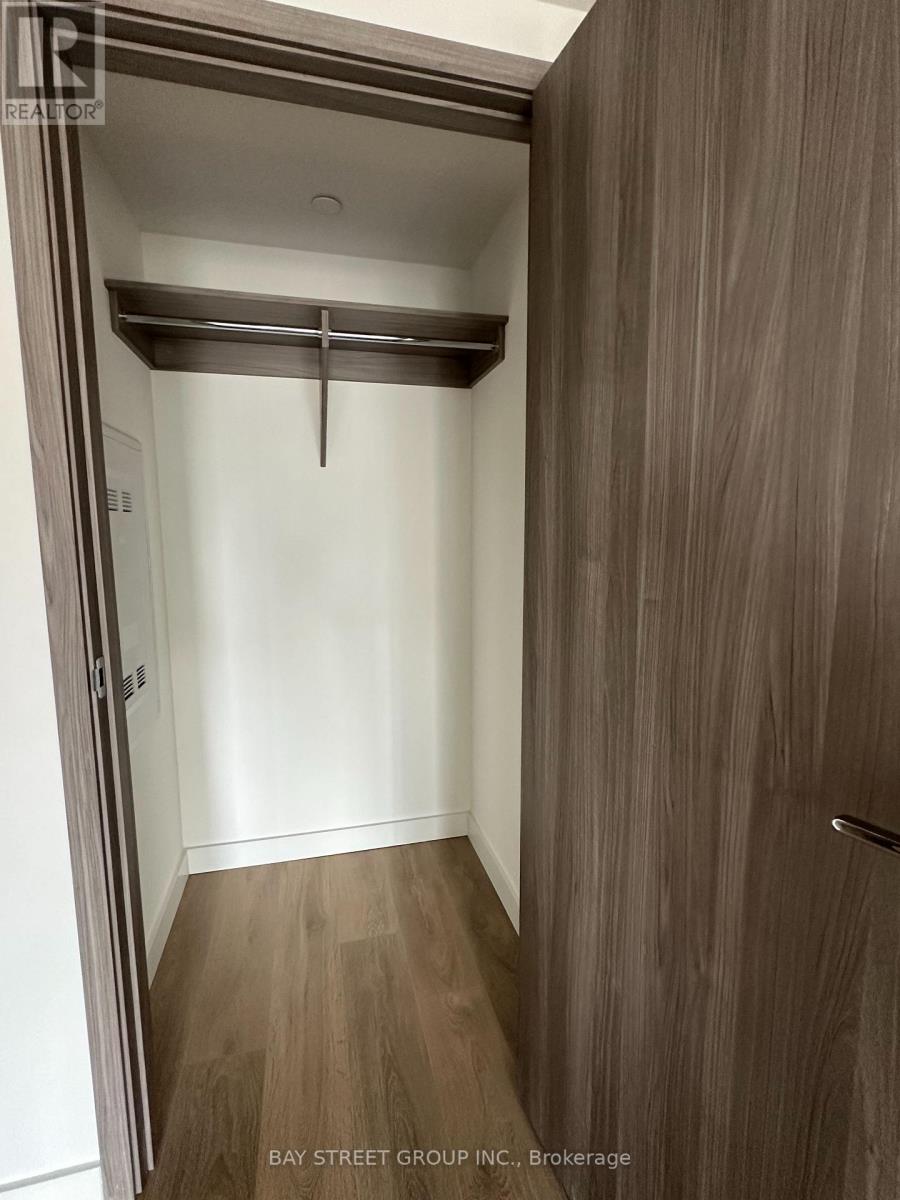 3215 - 3 Concord Cityplace Way, Toronto, Ontario  M5V 0X4 - Photo 12 - C12745710