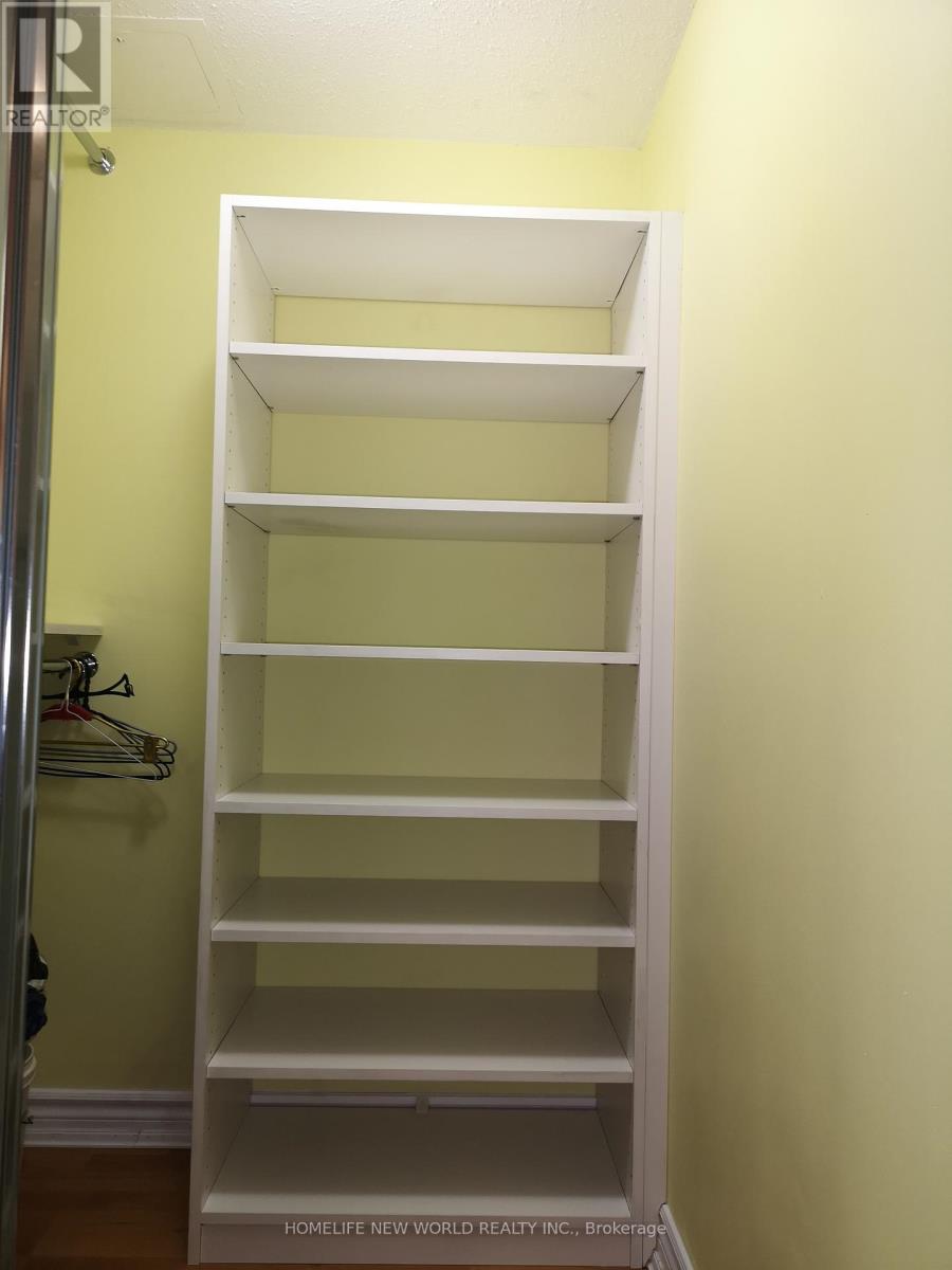 3001 - 38 Elm Street, Toronto, Ontario  M5G 2K5 - Photo 11 - C12745714