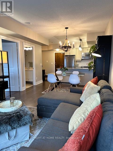 230 - 701 Sheppard Avenue W, Toronto, Ontario  M3H 0B2 - Photo 5 - C12745760