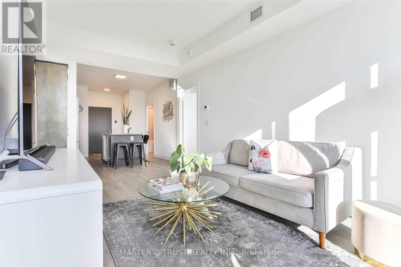 1002 - 50 Mccaul Street, Toronto, Ontario  M5T 1V9 - Photo 18 - C12745772