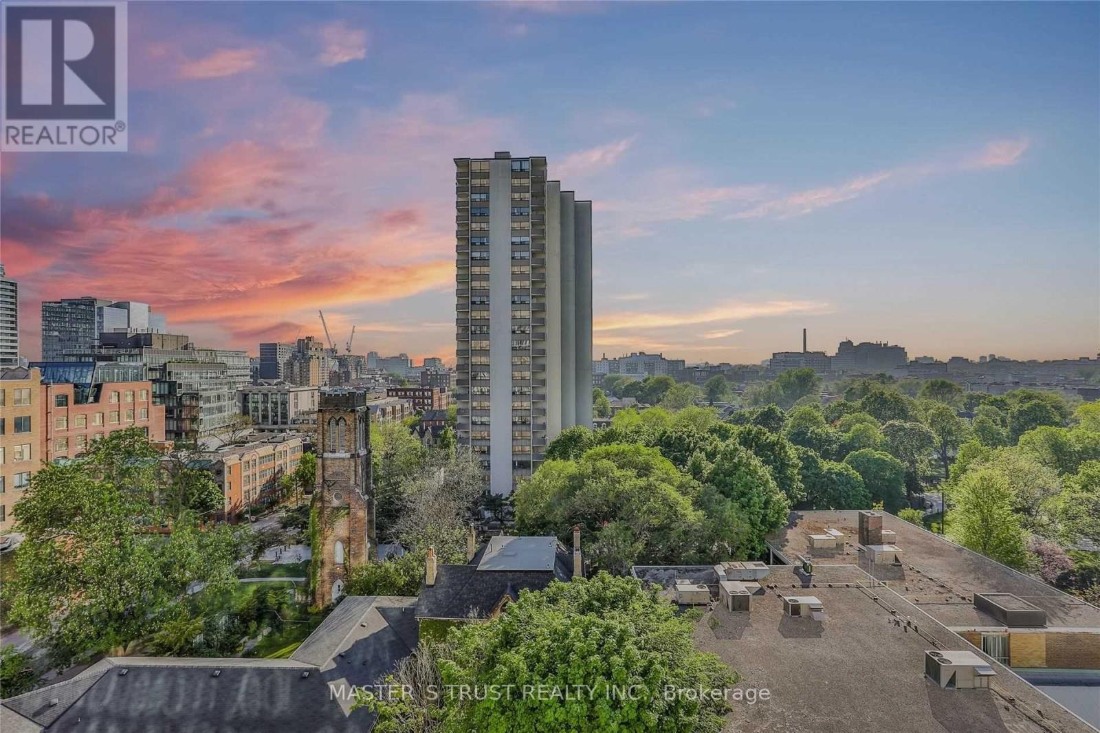 1002 - 50 Mccaul Street, Toronto, Ontario  M5T 1V9 - Photo 2 - C12745772