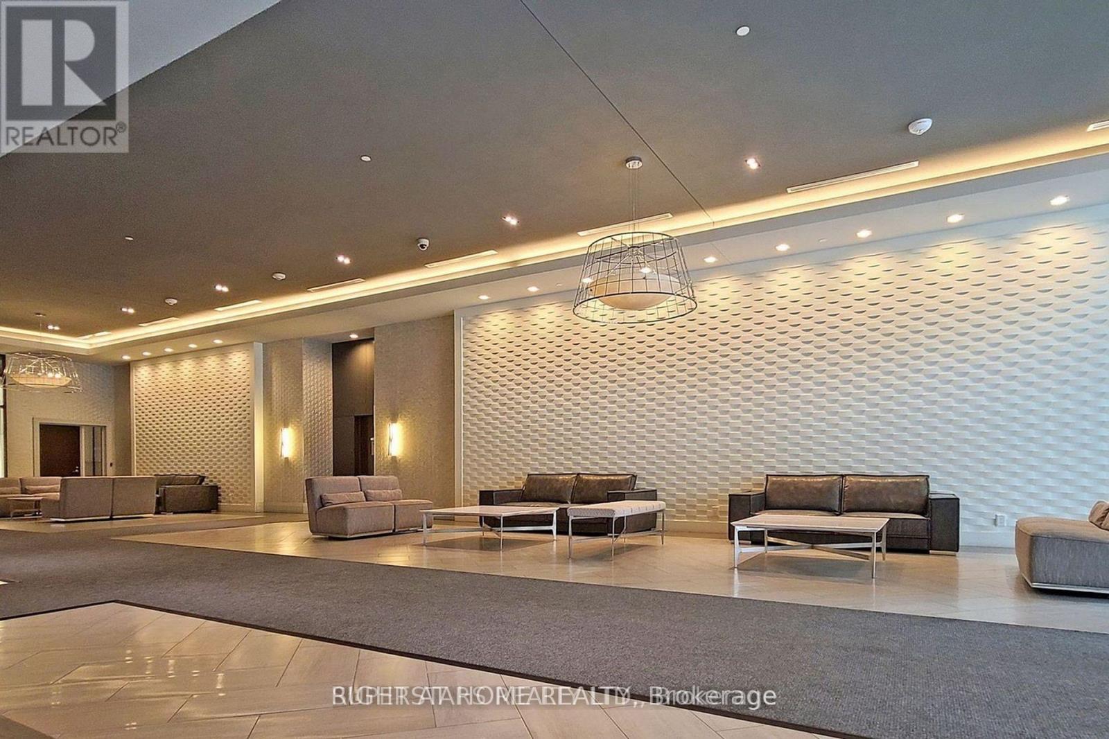 632 - 460 Adelaide Street E, Toronto, Ontario  M5A 1N6 - Photo 3 - C12745784