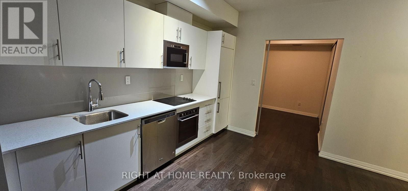 632 - 460 Adelaide Street E, Toronto, Ontario  M5A 1N6 - Photo 8 - C12745784