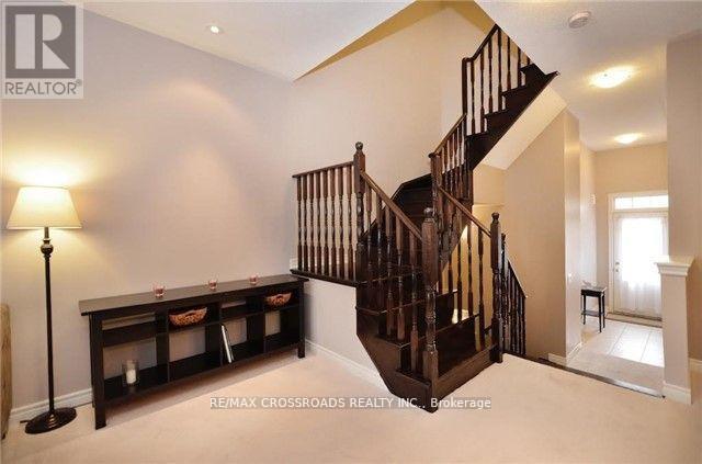 158 Harvest Hills Boulevard, East Gwillimbury, Ontario  L9N 0C1 - Photo 2 - N12745726