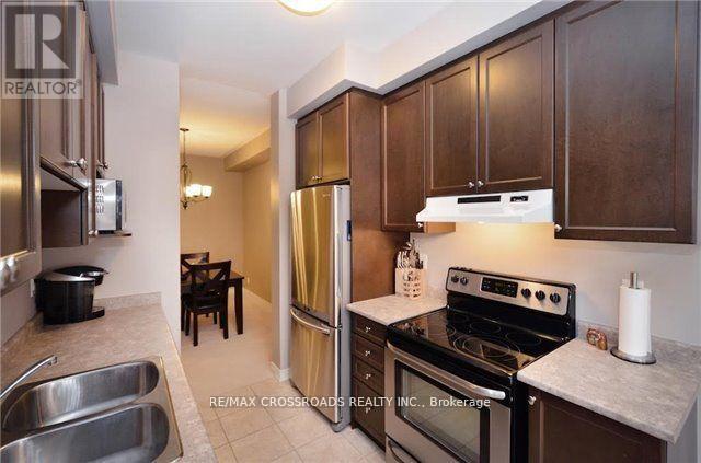 158 Harvest Hills Boulevard, East Gwillimbury, Ontario  L9N 0C1 - Photo 8 - N12745726