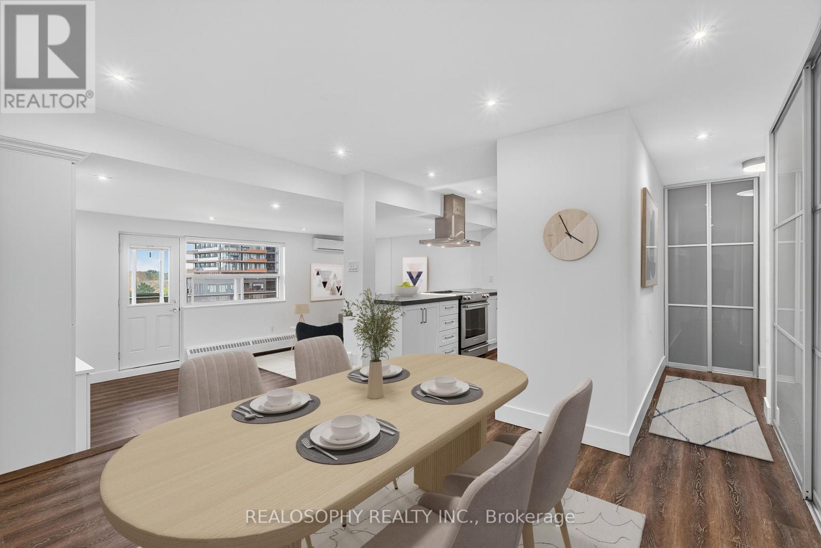 905 - 15 Elizabeth Street N, Mississauga, Ontario  L5G 2Z3 - Photo 11 - W12745706