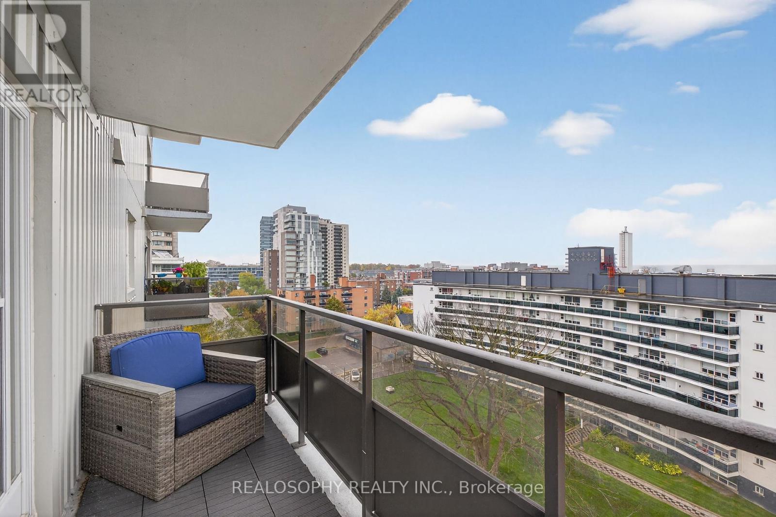 905 - 15 Elizabeth Street N, Mississauga, Ontario  L5G 2Z3 - Photo 33 - W12745706