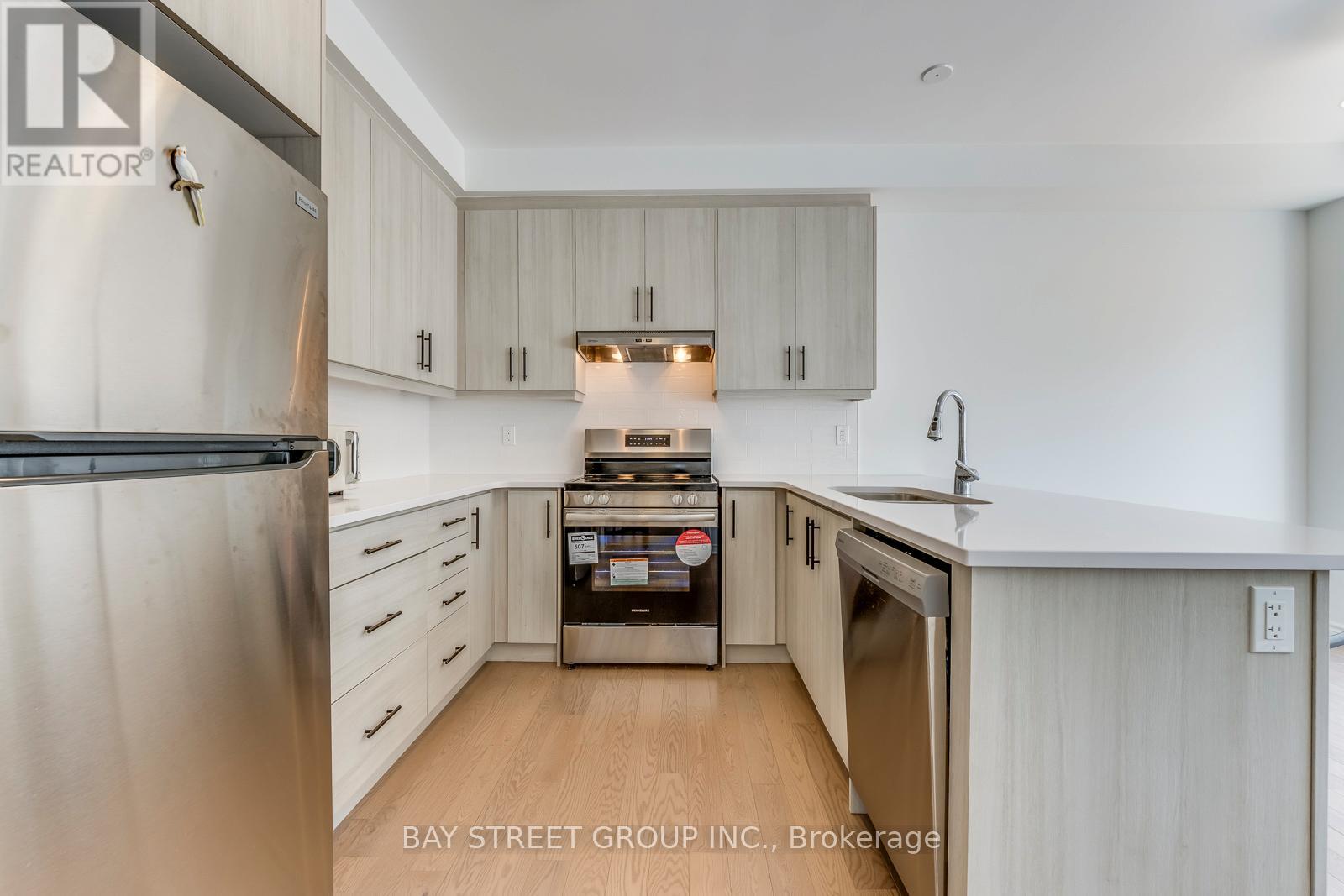 3040 Merrick Road, Oakville, Ontario  L6H 7Y2 - Photo 13 - W12745746