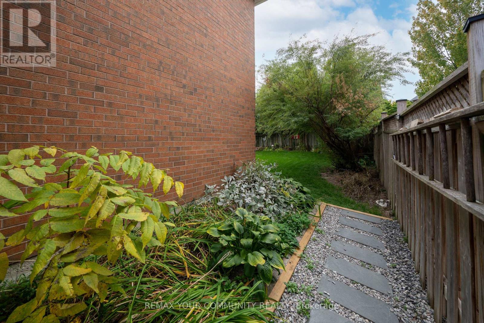 104 Taylorwood Avenue, Caledon, Ontario  L7E 1H9 - Photo 39 - W12745768