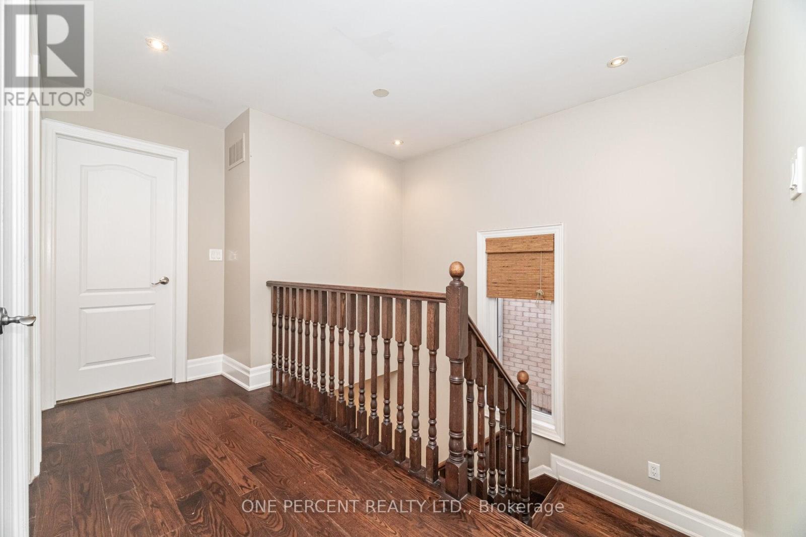 2432 Hilda Drive, Oakville, Ontario  L6H 7N3 - Photo 19 - W12745774