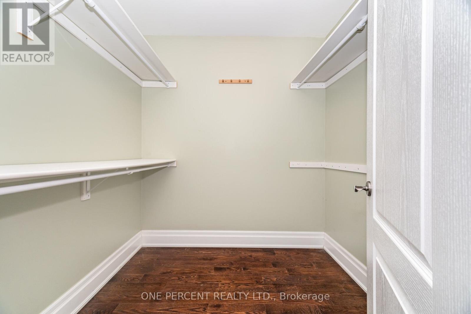 2432 Hilda Drive, Oakville, Ontario  L6H 7N3 - Photo 25 - W12745774