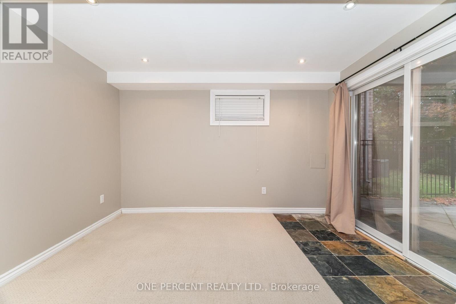 2432 Hilda Drive, Oakville, Ontario  L6H 7N3 - Photo 34 - W12745774