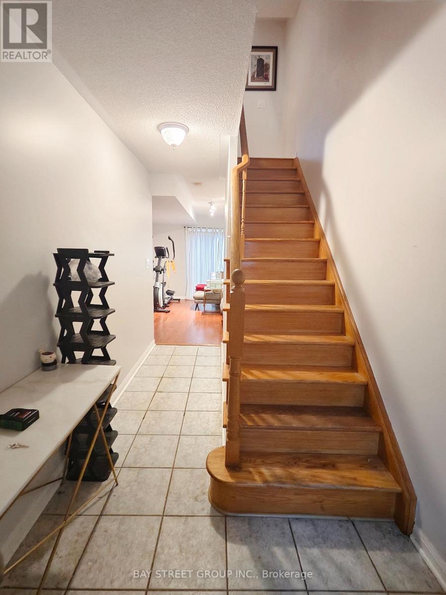 35 - 3030 Breakwater Court, Mississauga, Ontario  L5B 4N7 - Photo 5 - W12745782