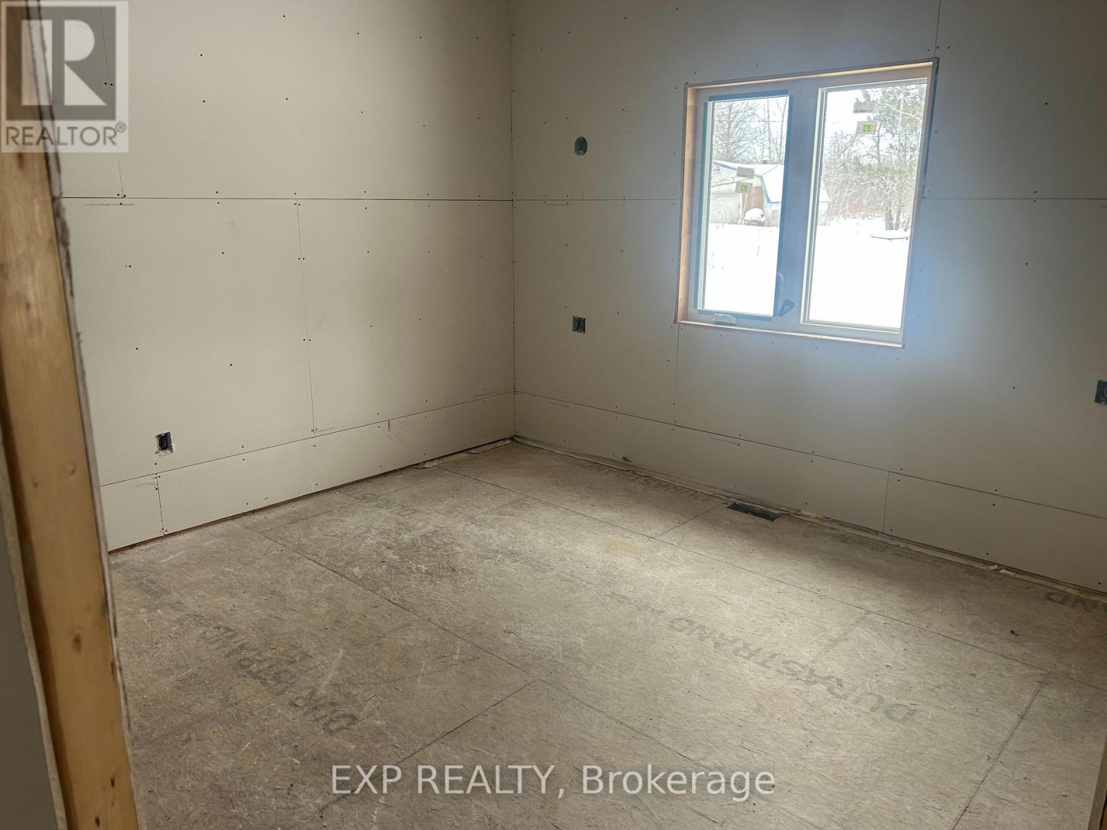 12487 Niagara Parkway, Niagara Falls, Ontario  L2E 6S6 - Photo 5 - X12745742